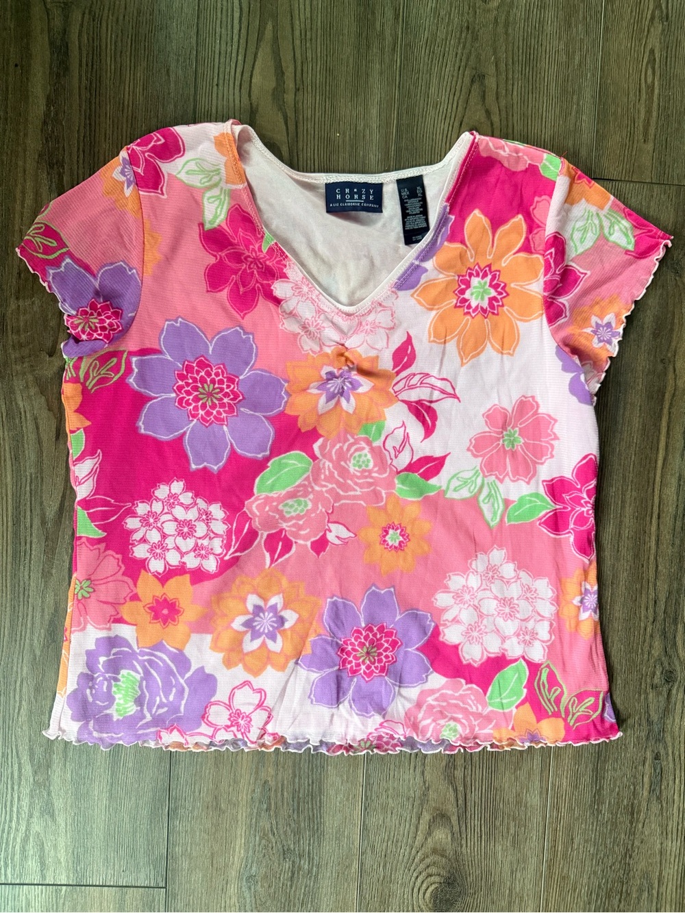 Crazy Horse by Liz Claiborne Pink Floral V-Neck Short Sleeve Top
